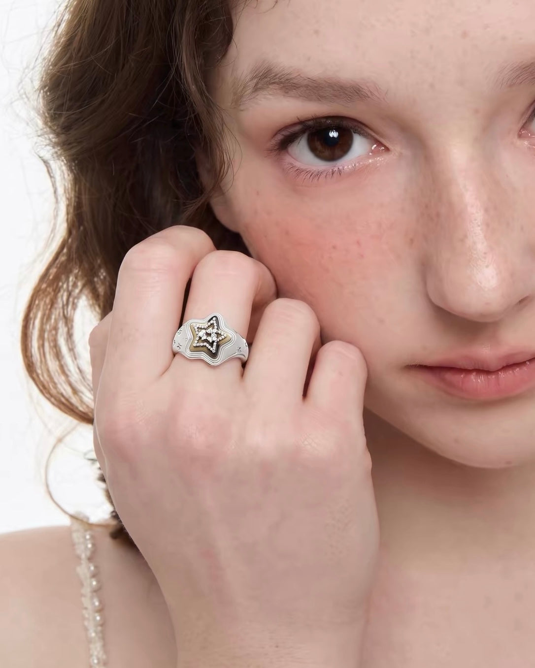 star gold like ring HR1069