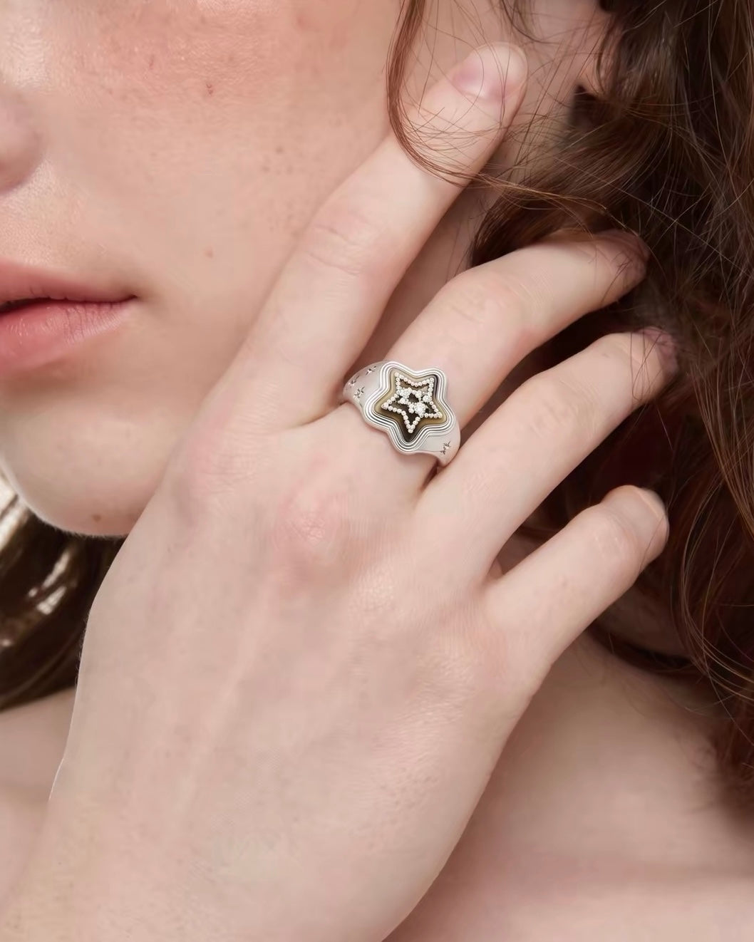 star gold like ring HR1069