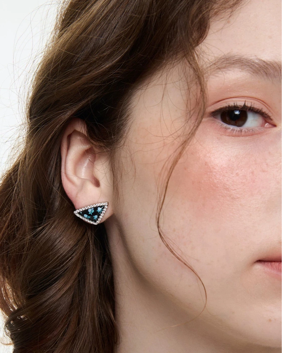 triangle flower pierce HR1053