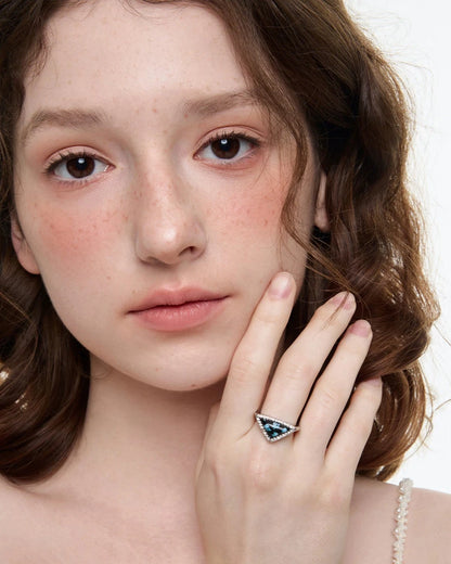 triangle flower ring HR1054