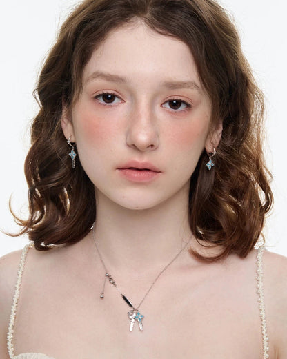 unlock necklace HR1049